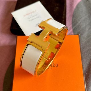Hermes Rose Dragee Enamel Gold Plated Clic-Clac H GM Wide Bracelet -  Yoogi's Closet