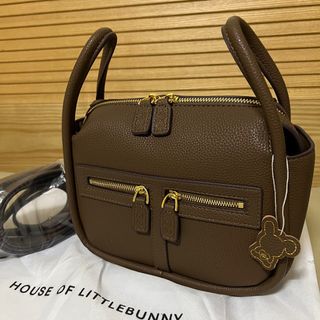 (Category: ) located in . Submitted by cdwears (Listing ID 1230307743, Image 1). Description: .