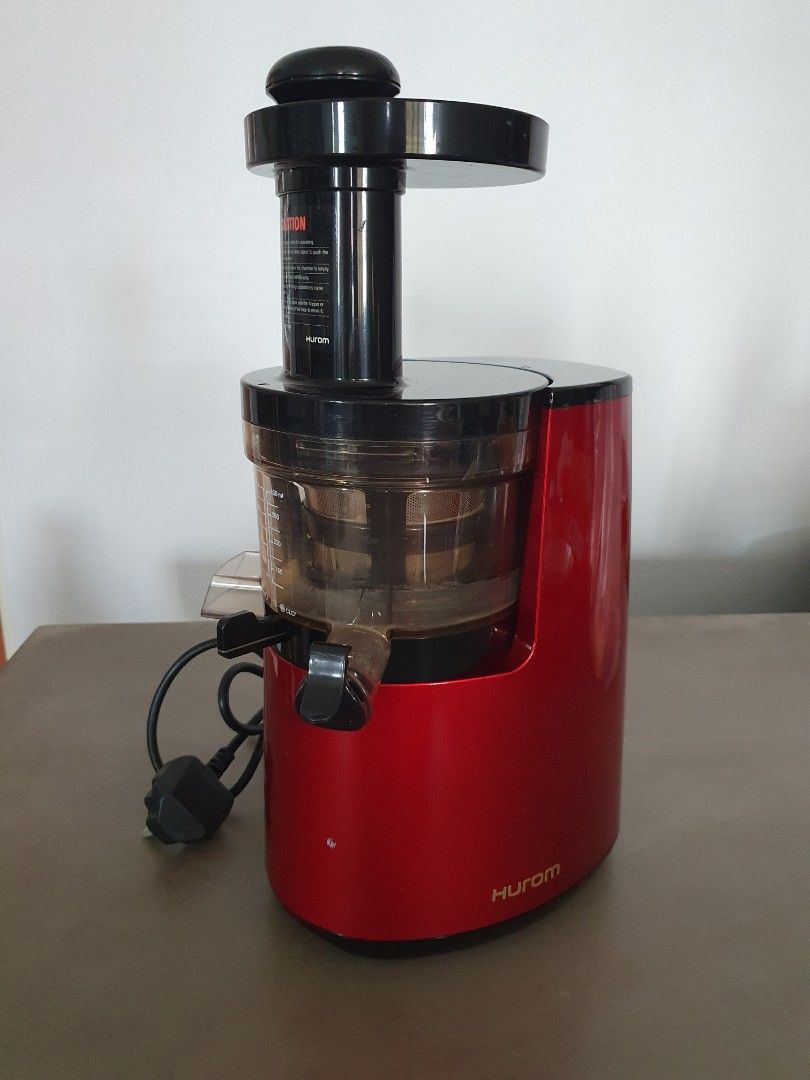 Hurom Slow Juicer, TV & Home Appliances, Kitchen Appliances, Juicers