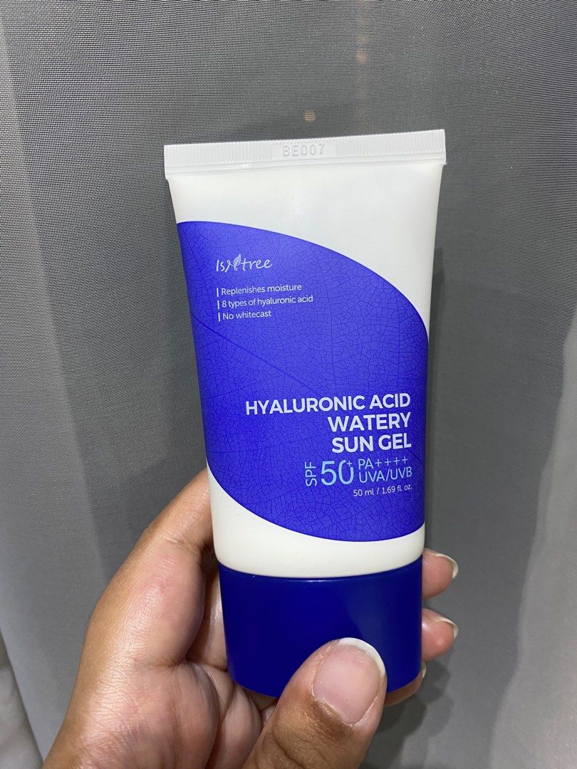 Isntree hyaluronic acid watery sun gel SPF50+ PA++++, Beauty & Personal