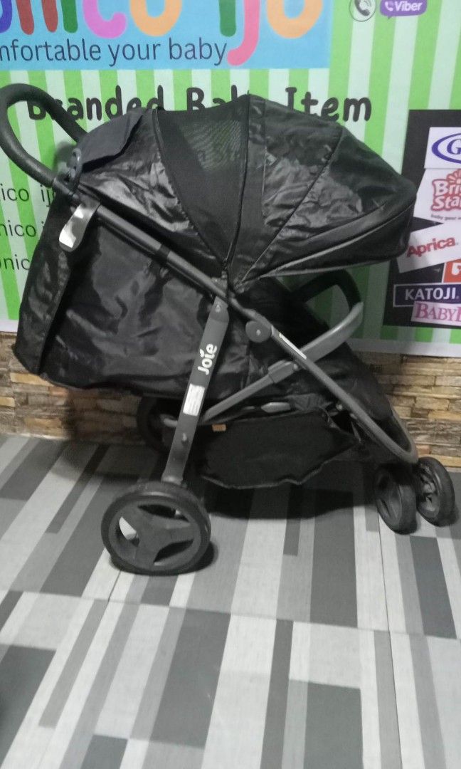 Joie stroller (Category: Strollers) located in Caloocan City. Submitted by Unicoijo02 (Listing ID 1230184778, Image 3). Description: .