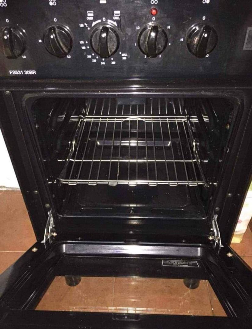 La Germania Gas Range Oven FS531 30B (Category: Ovens & Toasters) located in Kalibo. Submitted by m76411 (Listing ID 1230266007, Image 2). Description: NEGOTIABLE - DM YOUR PRICE La Germania Gas Range Oven Condition: Slightly Used Original Price: 33,800 Selling Price: 19,000 Color: Black Model: FS531 30B Includes: - 1 LARGE AND 2 MEDIUM GAS TOP BURNERS WITH AUTOMATIC PIEZO IGNITION - 1-145 MM HOTPLATE WITH PILOT LIGHT INDICATOR - ELECTRIC STOVE -