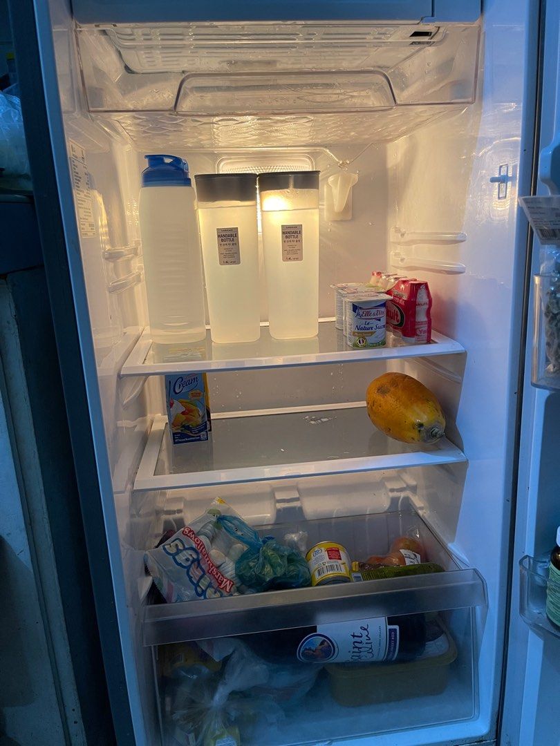 LG 7 cubic feet refrigerator 1 door, TV & Home Appliances, Kitchen