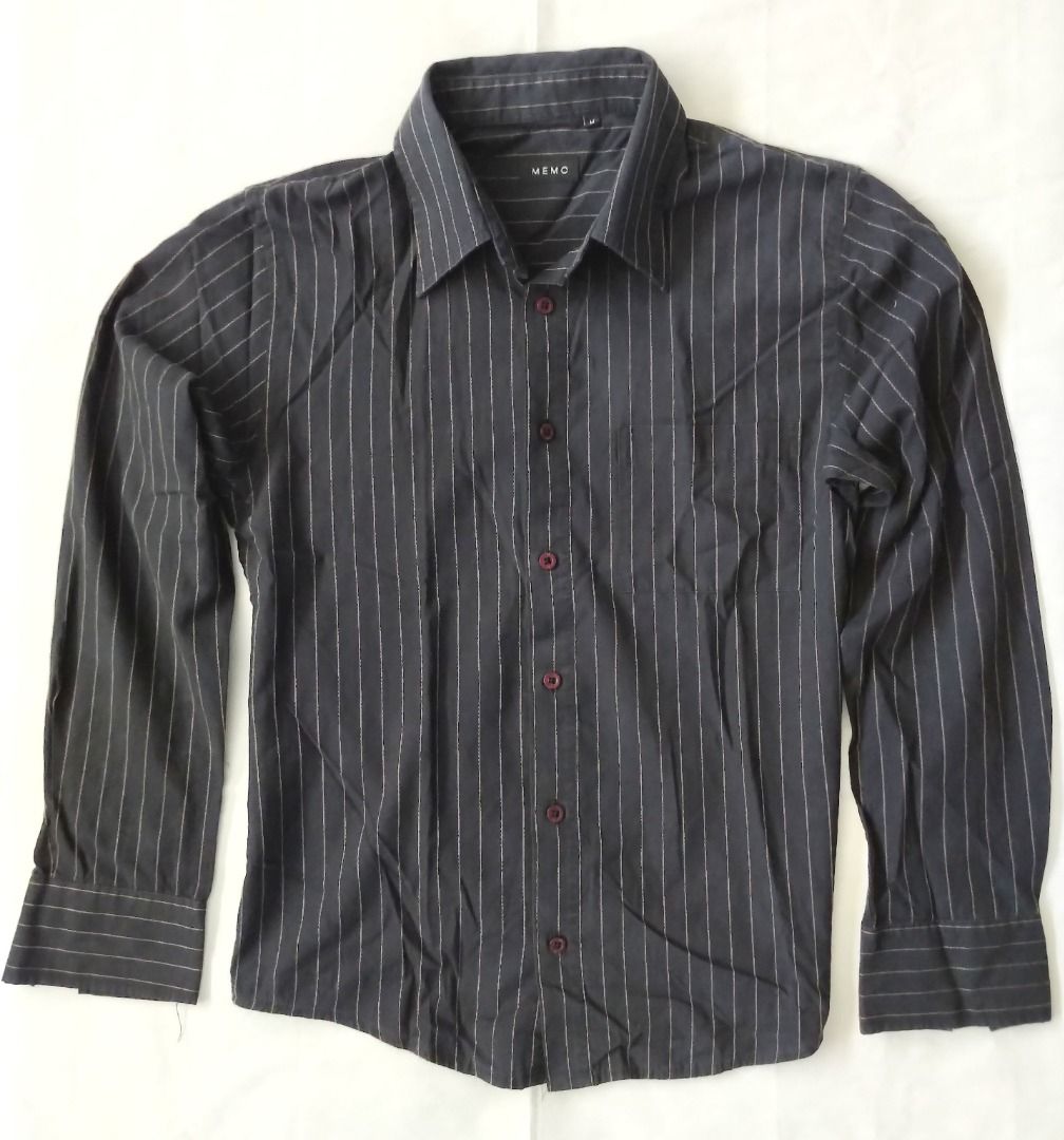 MEN'S Memo Long Sleeves Pin Stripes (Category: Formal Shirts) located in Paranaque City. Submitted by japs202 (Listing ID 1230232091, Image 1). Description: For Sale Only. No meet-ups. P250 plus add for Grab, Lalamove, or GogoXpress - for next day/provincial Size M slim fit. Check photos for guide measurements. -- Stored in cabinet for a few years now. Hindi na kasya. -- For list of other Men's clothes, go to my profile's search box and type "men