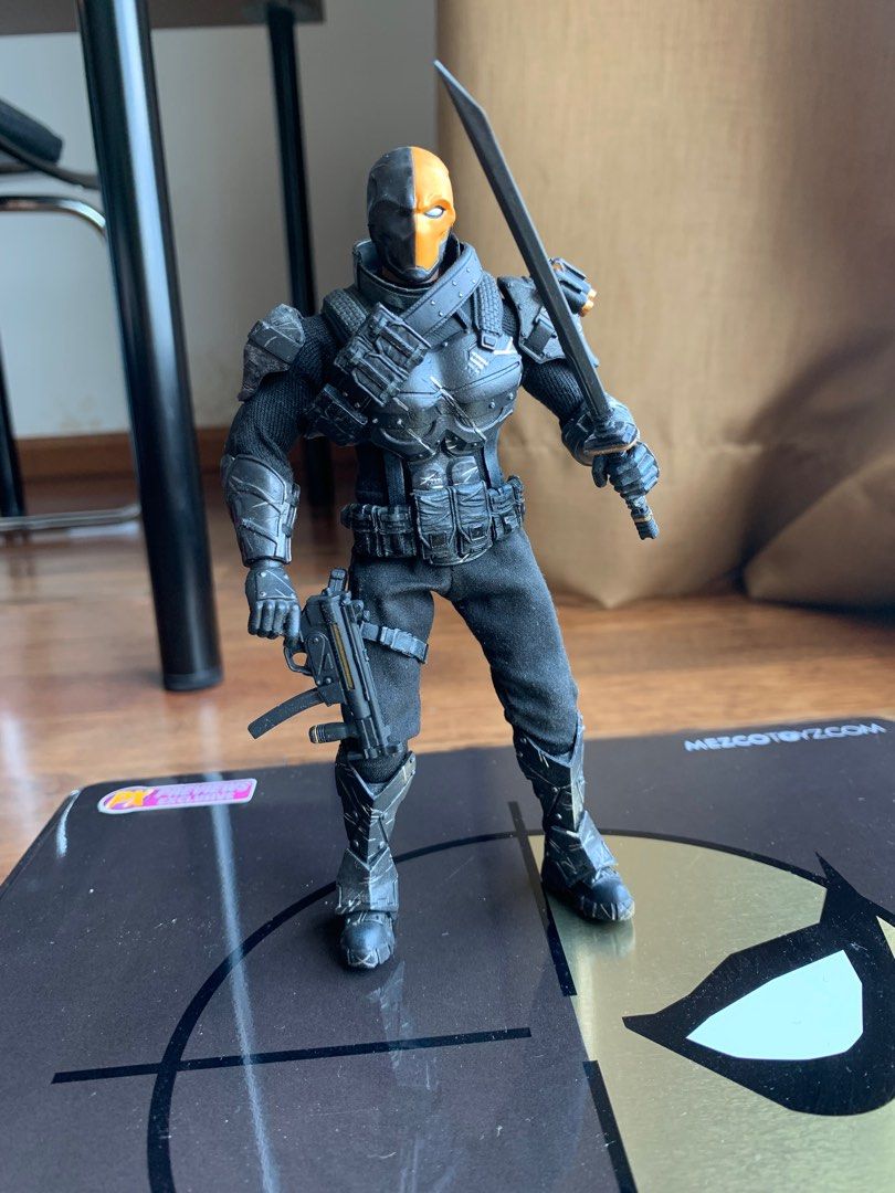 Mezco px deathstroke deals