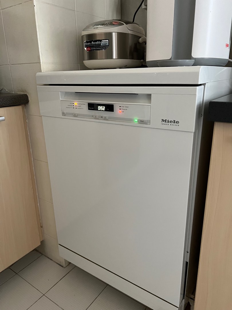 Miele dishwasher, TV & Home Appliances, Kitchen Appliances, Dishwasher