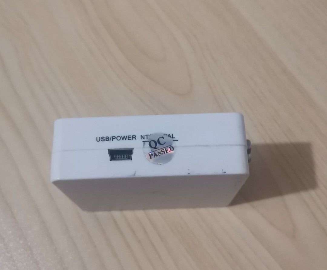MINI HDMI to VGA Converter with Audio (Category: Cables & Adaptors) located in Mandaluyong City. Submitted by prelovedshionista (Listing ID 1230224716, Image 2). Description: .