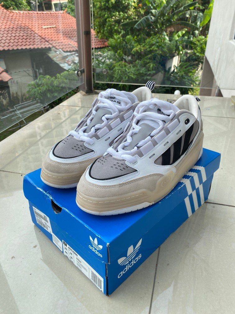 Adidas on sale spezial skateboarding
