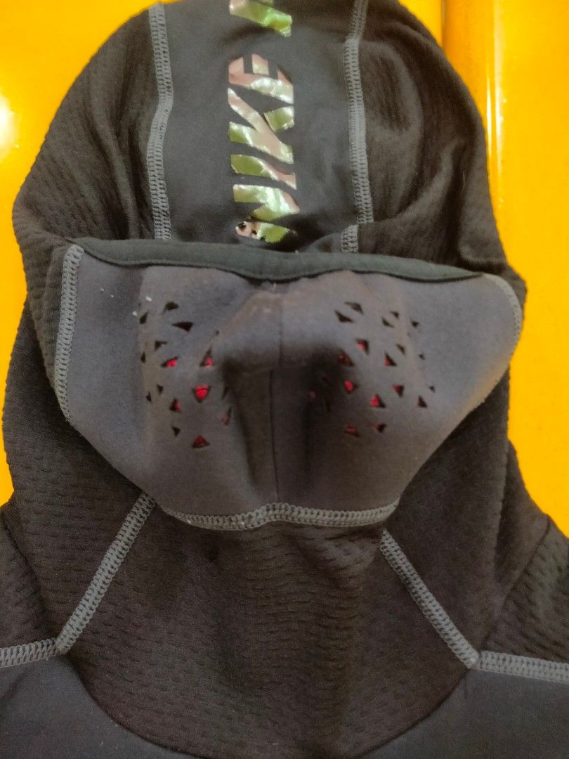 Nike pro combat hyperwarm max shield hood online