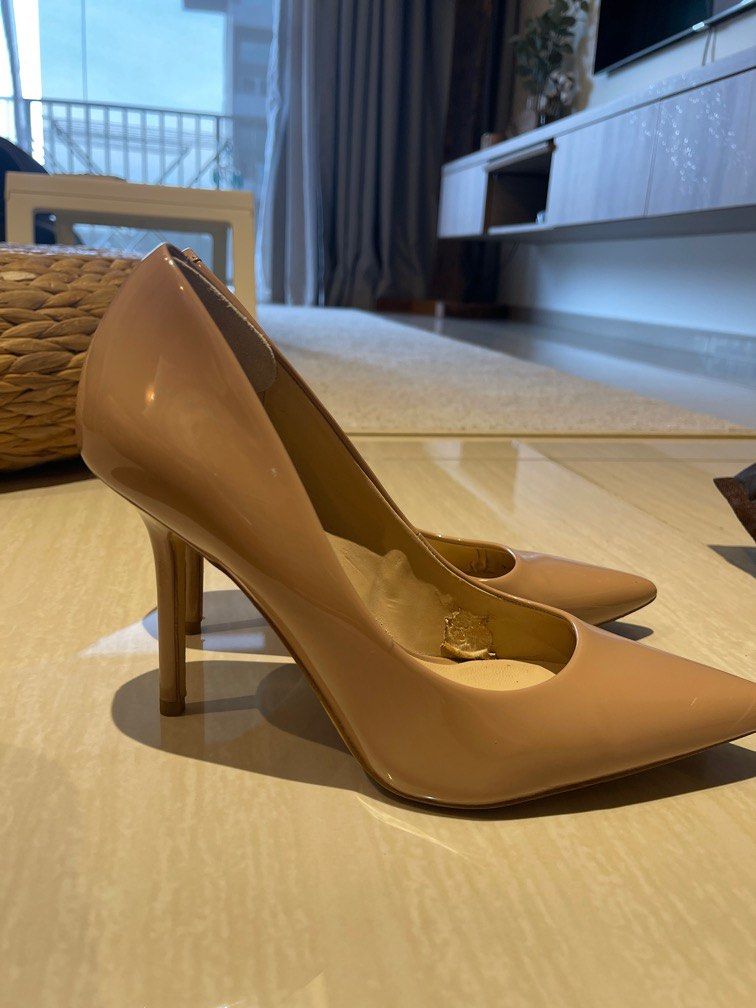 Aldo nude clearance heel