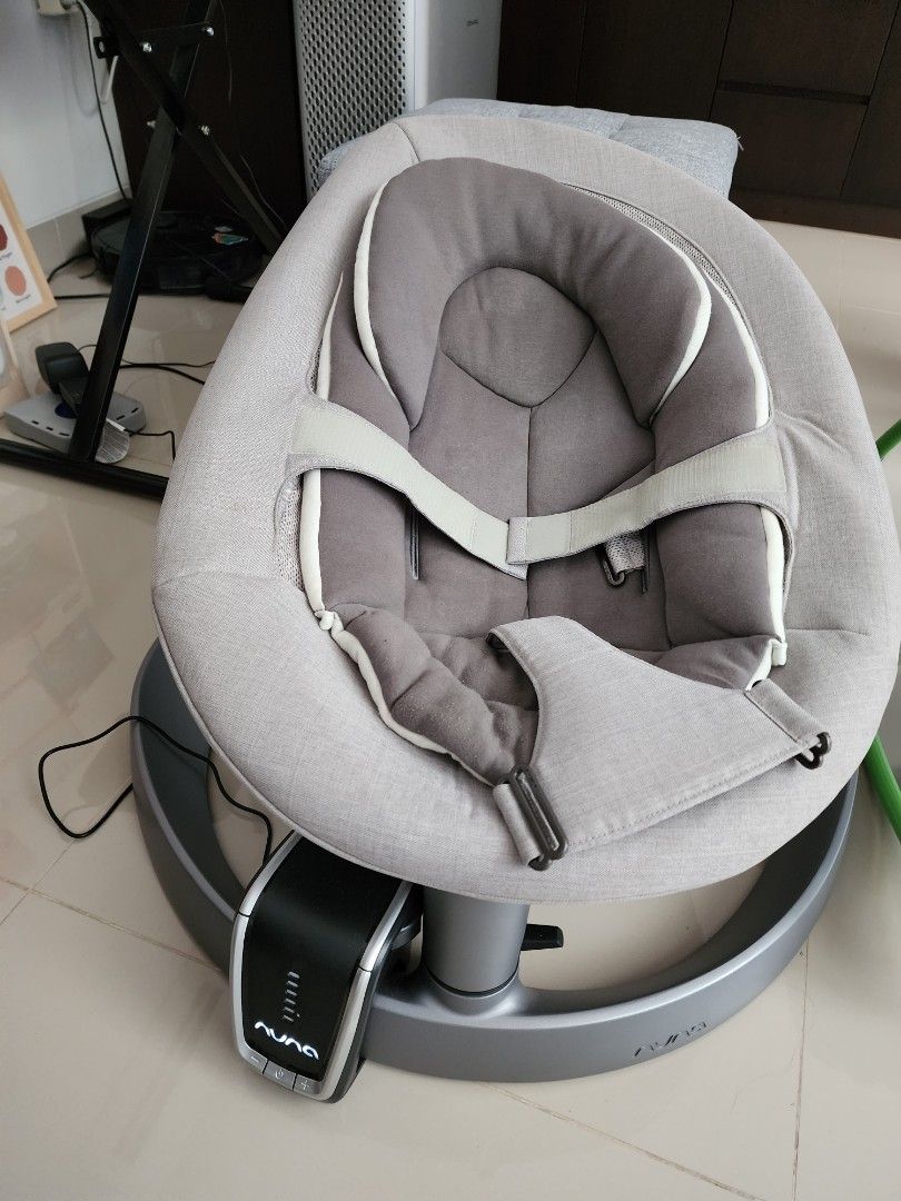 Nuna Leaf Grow Bouncer with Toy Bar Warna Quartz