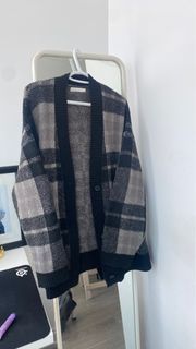 Oak and fort Medium Cardigan