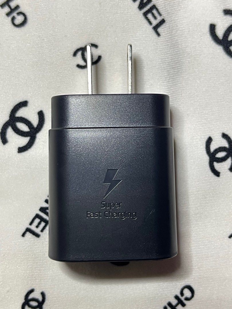 ORIGINAL 25w Samsung charger (Category: Cables & Chargers) located in Manila. Submitted by minecessories (Listing ID 1230347042, Image 1). Description: For sale Original 25w Samsung charger Type C to Type C Super fast charger Good as new Compatible to any samsung phone Pm me.