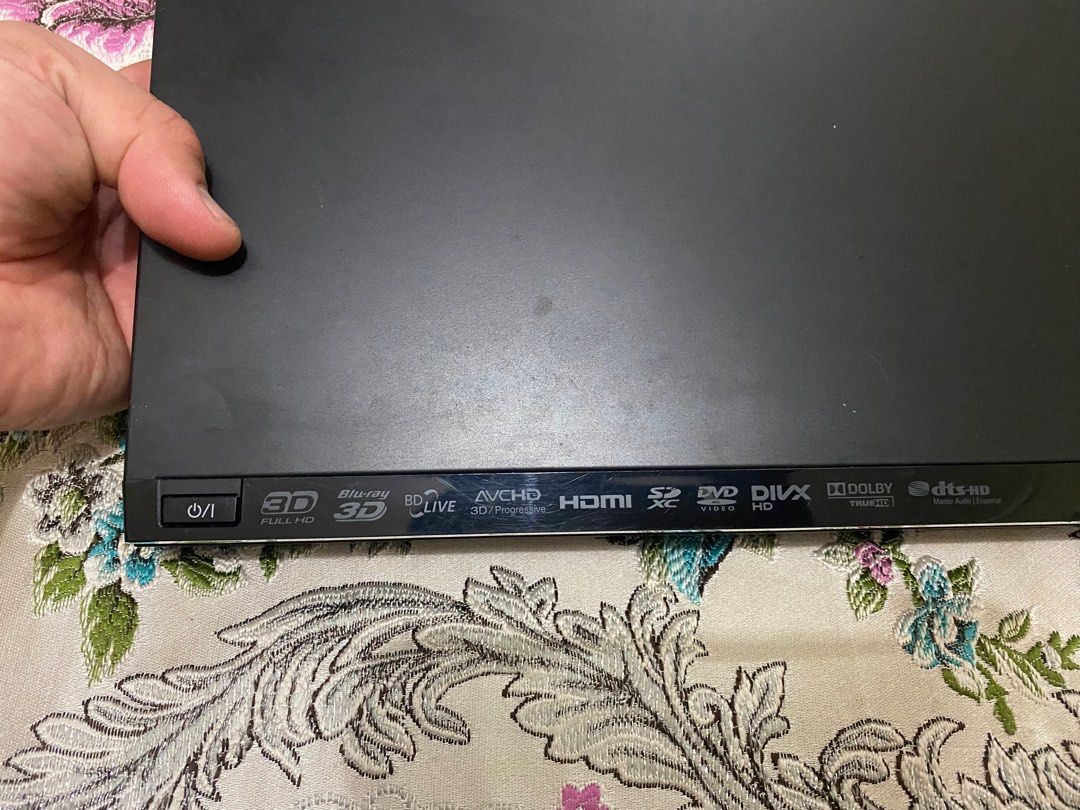 panasonic bluray disc player dmpbdt220, TV & Home Appliances, TV