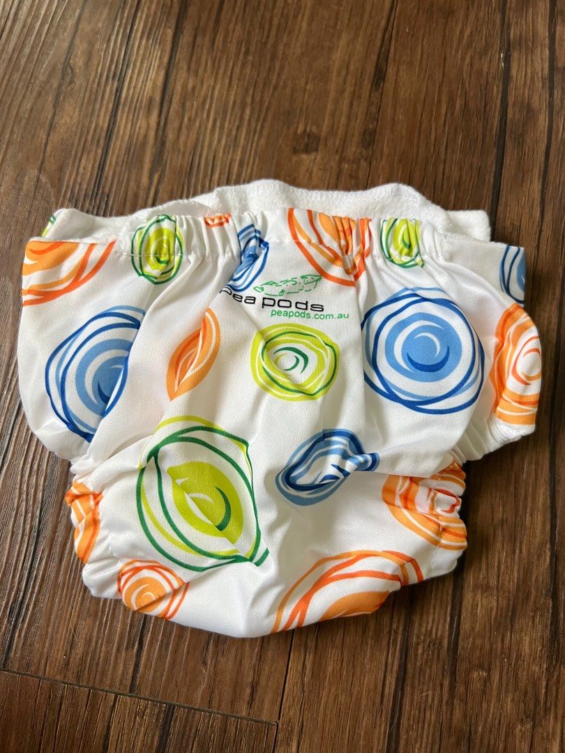 PeePods biofriendly reusable diaper from Australia, Babies & Kids, Bathing & Changing, Diapers