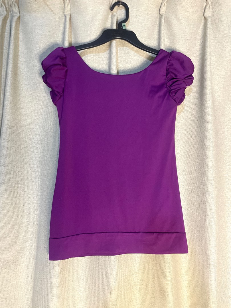 Purple violet puff top on Carousell