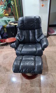 Recliner Chair