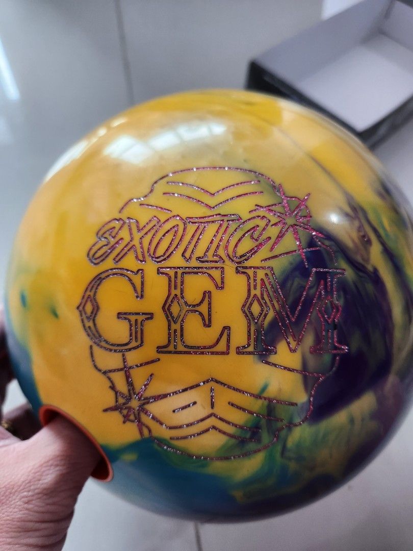 Roto Grip 15 lbs Exotic Gem for sale., Sports Equipment, Sports & Games