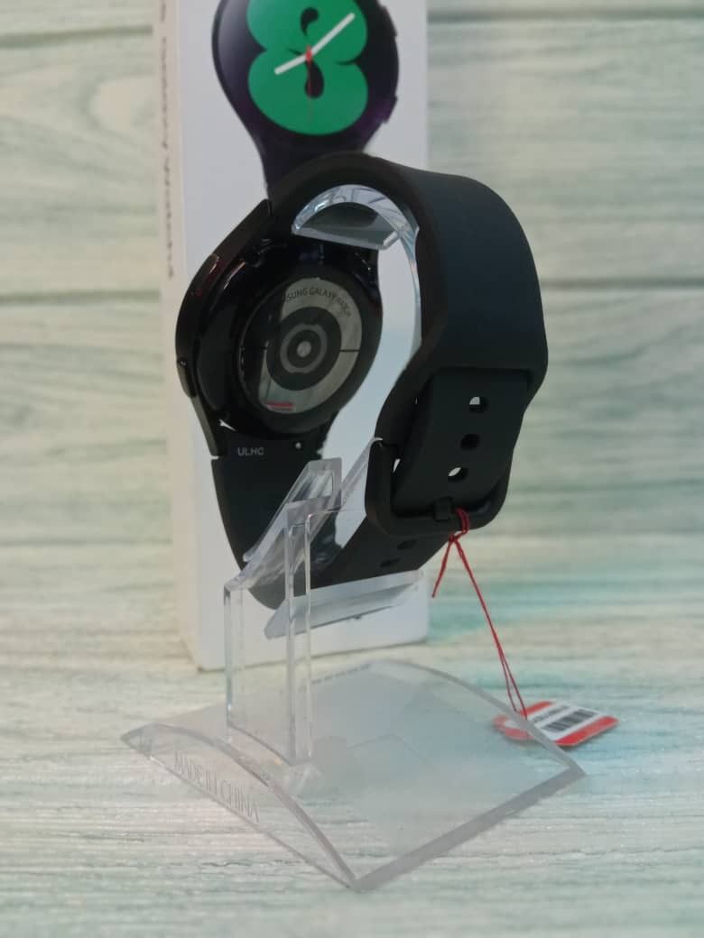 Samsung Galaxy Watch 4 Bluetooth 40mm Smartwatch (SMR860), Mobile