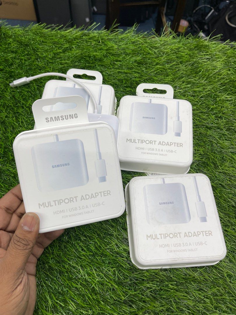 Samsung MultiPort Adapter HDMI / USB 3.0 A / USB C, Computers & Tech