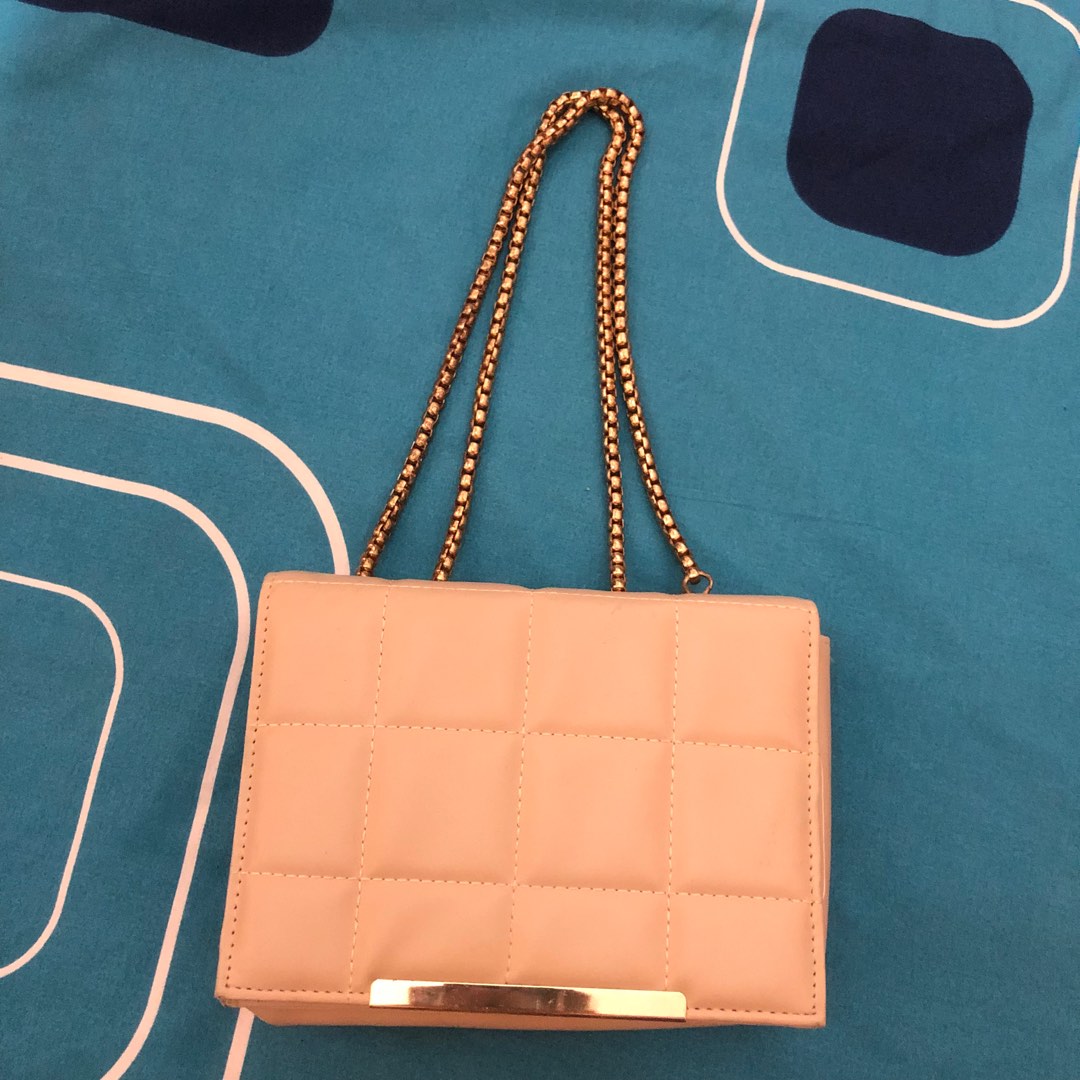 shoulder bagsling bag on Carousell