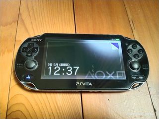 Sony Playstation Vita PSV PCH-1004 新力 索尼 遊戲主機