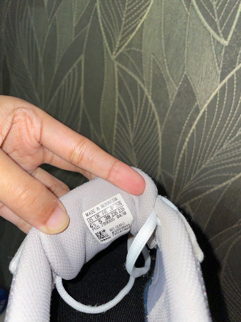 Sport shoes Women s Fashion Footwear Sneakers on Carousell