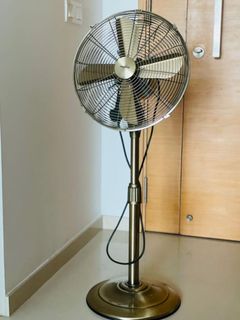 (Category: ) located in . Submitted by ssr888 (Listing ID 1230218993, Image 1). Description: .