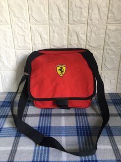Tas selempang sling Ferrari original