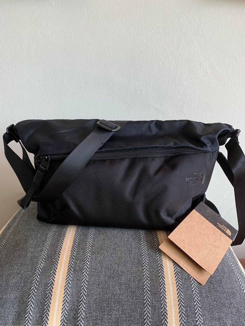 North Face Expandable Bag (L), Men's Fashion, Bags, Sling Bags on