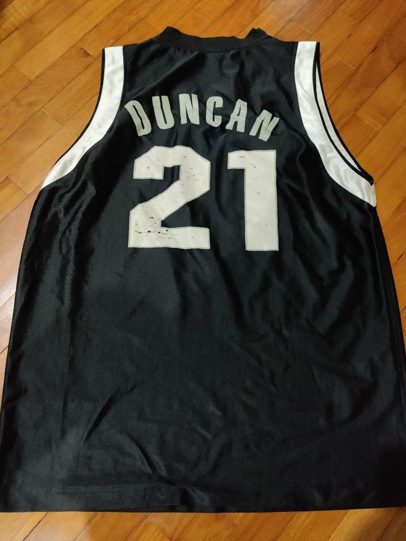 Tim duncan 2024 vintage jersey