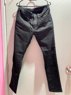 (Category: ) located in . Submitted by dubaichewy34 (Listing ID 1230348112, Image 1). Description: .