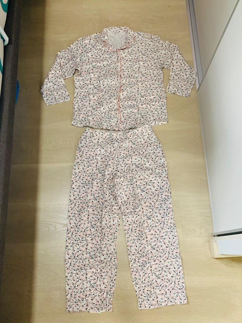 Uniqlo princesse tam tam pajamas on sale