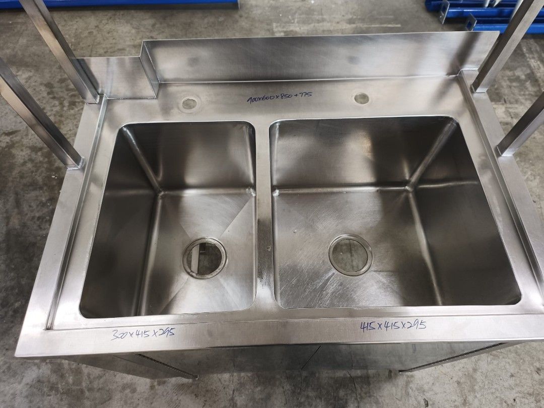 Used stainless steel sink / double bowl sink / commercial sink / sink