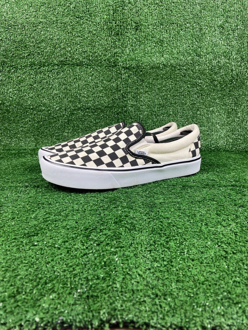 Vans slip discount on lite checkerboard