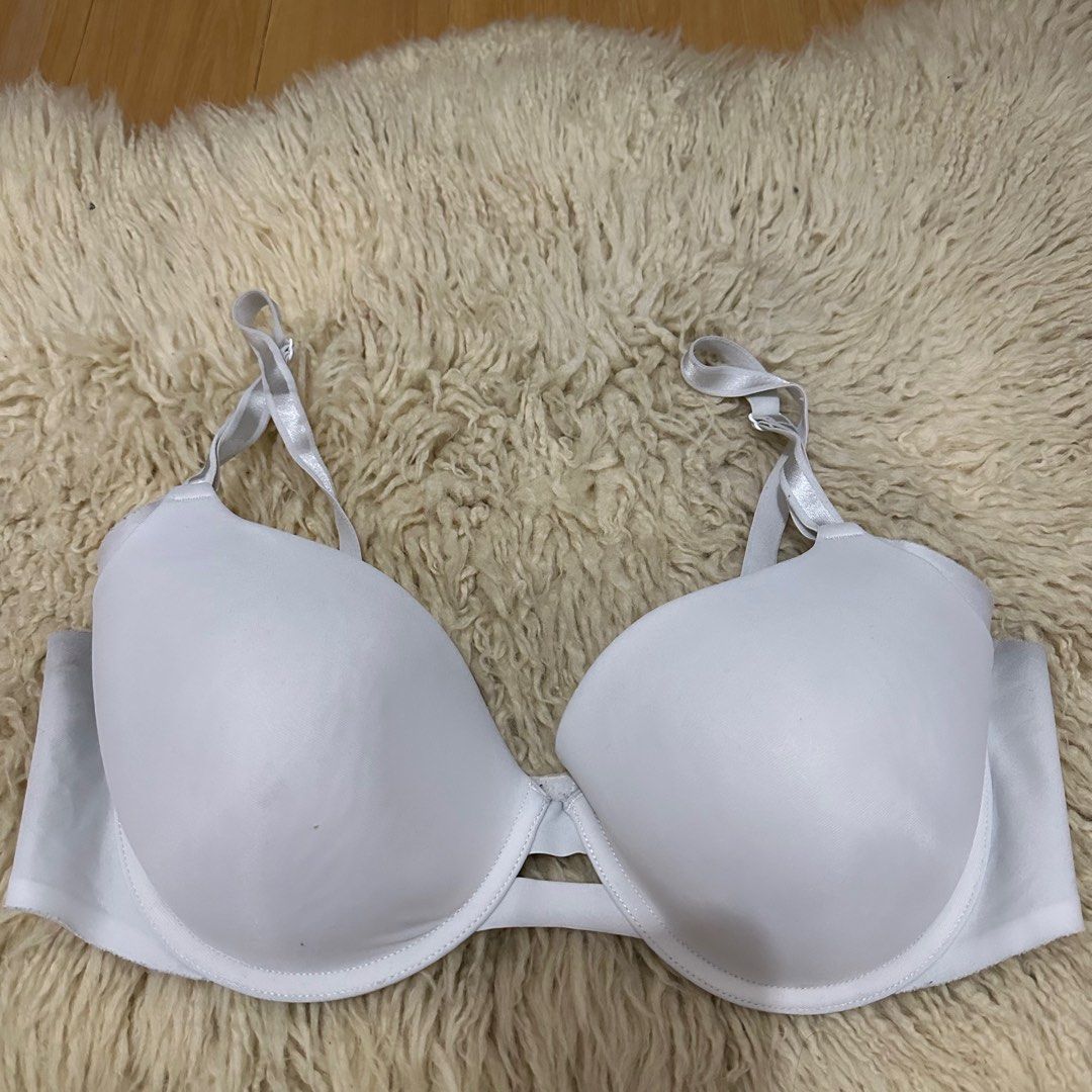 Warners 36C Sister Sizes: 38B, 34D Thin Pads | Underwire Adjustable Strap  Back closure Seamless design Php150 All items are from US Bale.