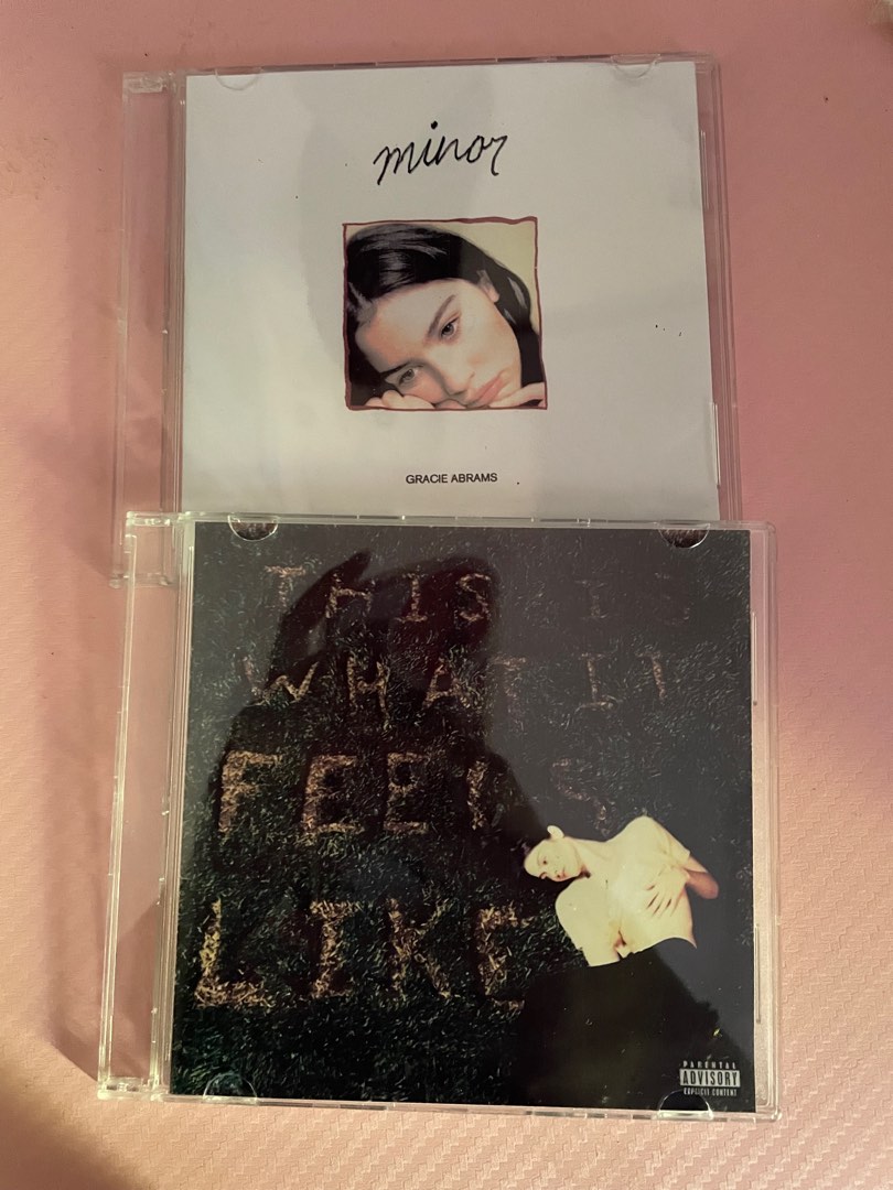 WTS GRACIE ABRAMS MINOR & THIS IS WHAT IT FEELS LIKE ALBUM, Hobbies & Toys, Music & Media, CDs