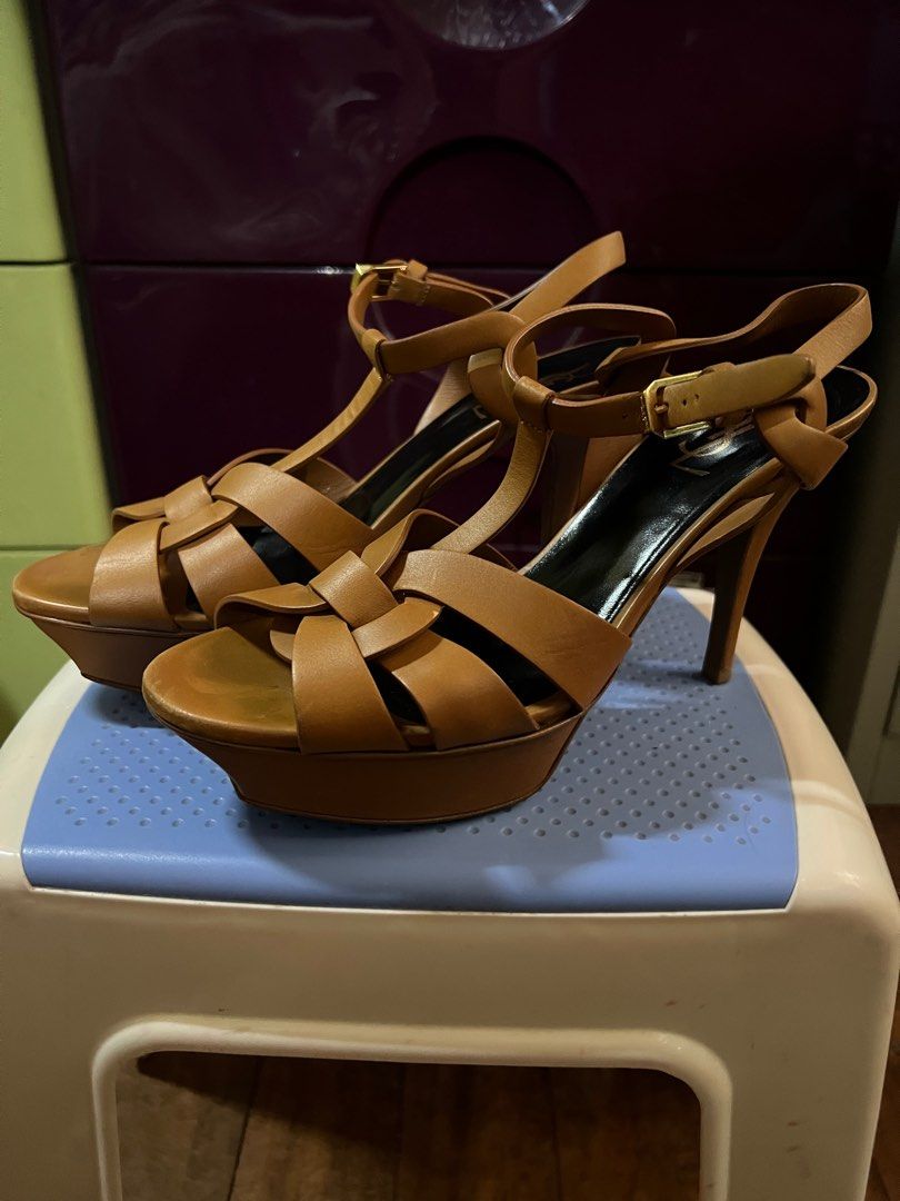 YSL Tribute heels on SALE