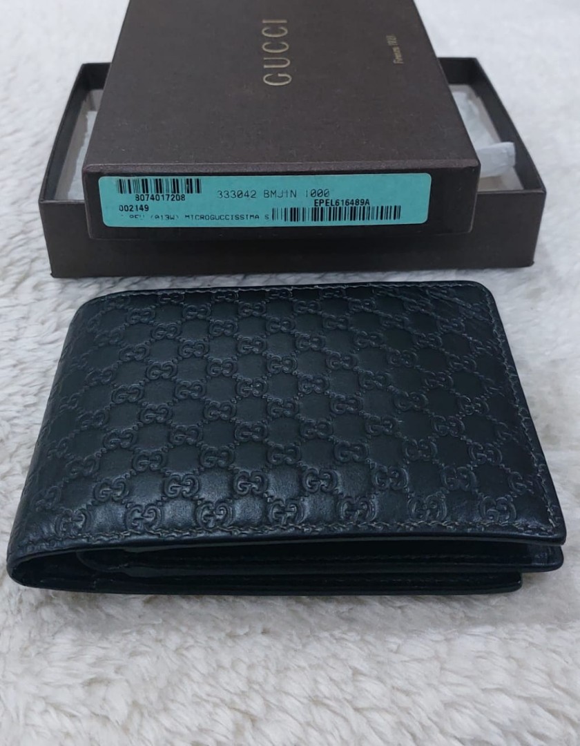 Gucci Men's Microguccissima GG Bifold Wallet