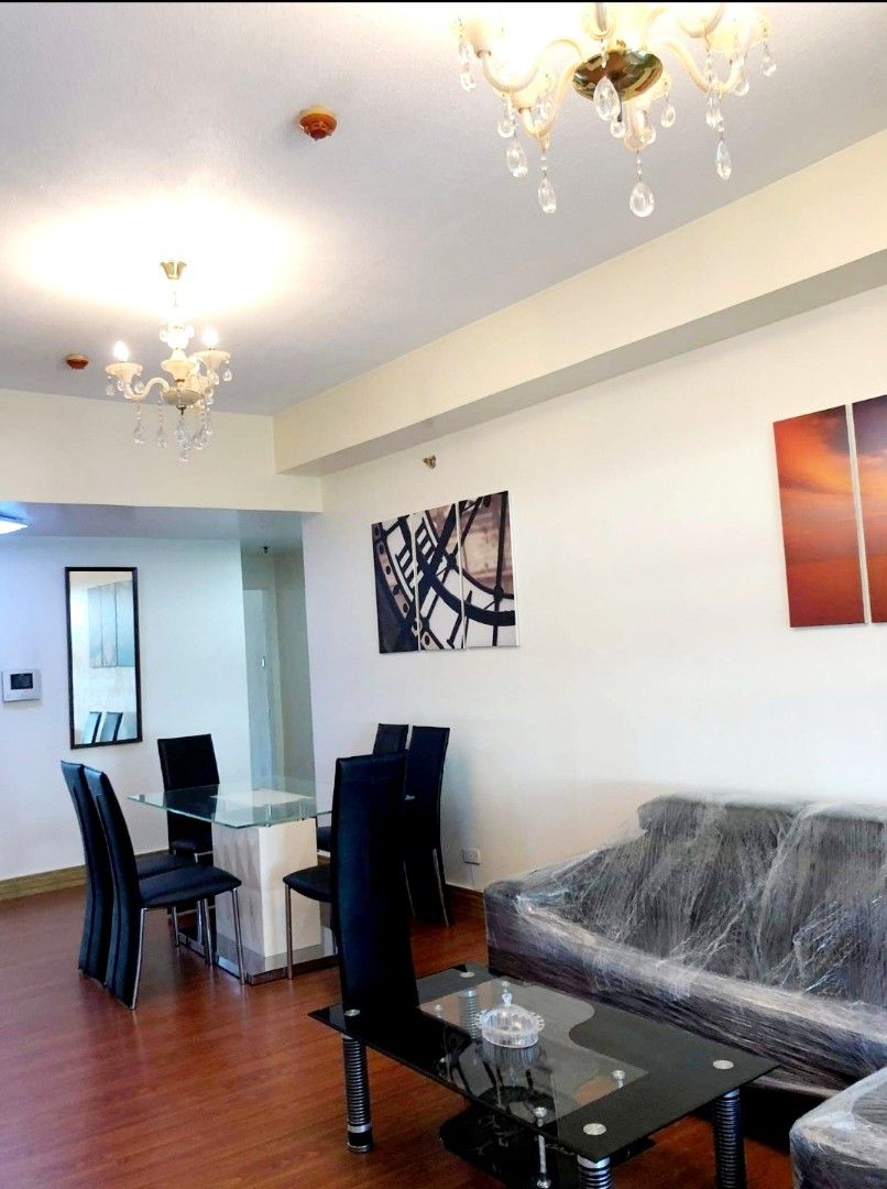 2BR 98sqm Bellagio Tower 1 Forbes Town Burgos Circle Taguig BGC ...