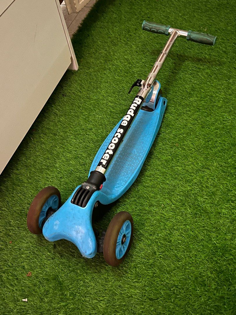 3 children scooters for sale, Sports Equipment, PMDs, EScooters & E