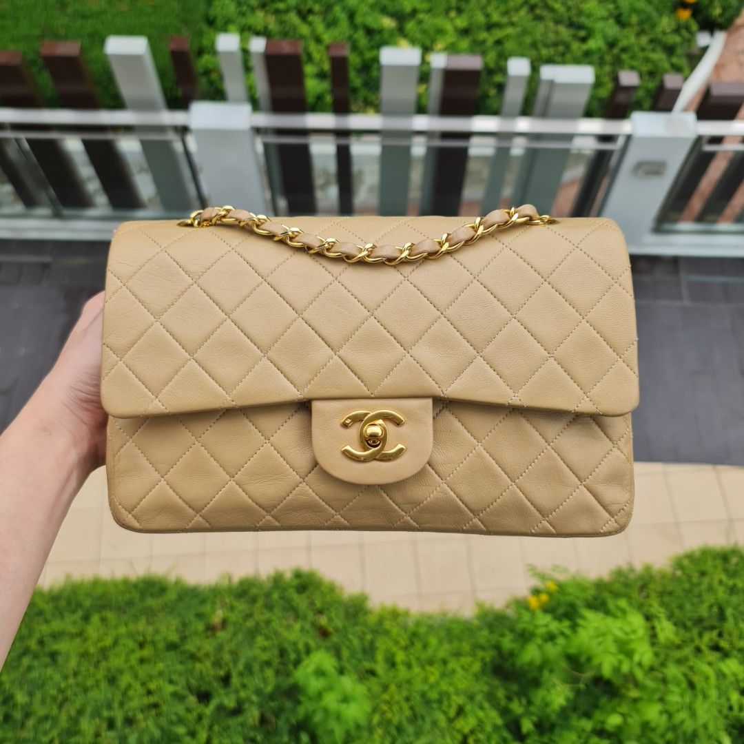 🍞 VINTAGE CHANEL BEIGE LAMBSKIN CLASSIC FLAP BAG MEDIUM 25CM 25