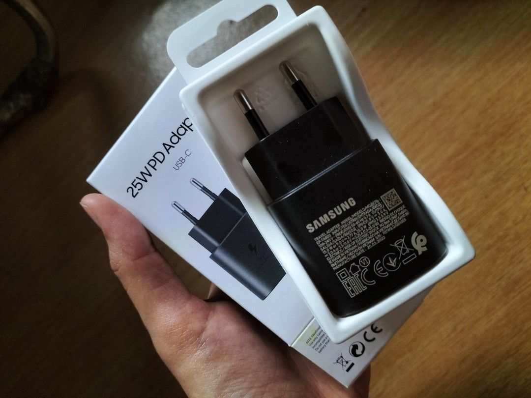 Adapter merk Samsung USB C on Carousell