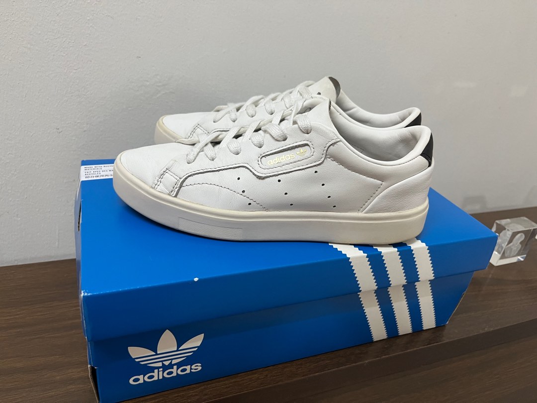 Adidas originals sleek sneakers in white sale