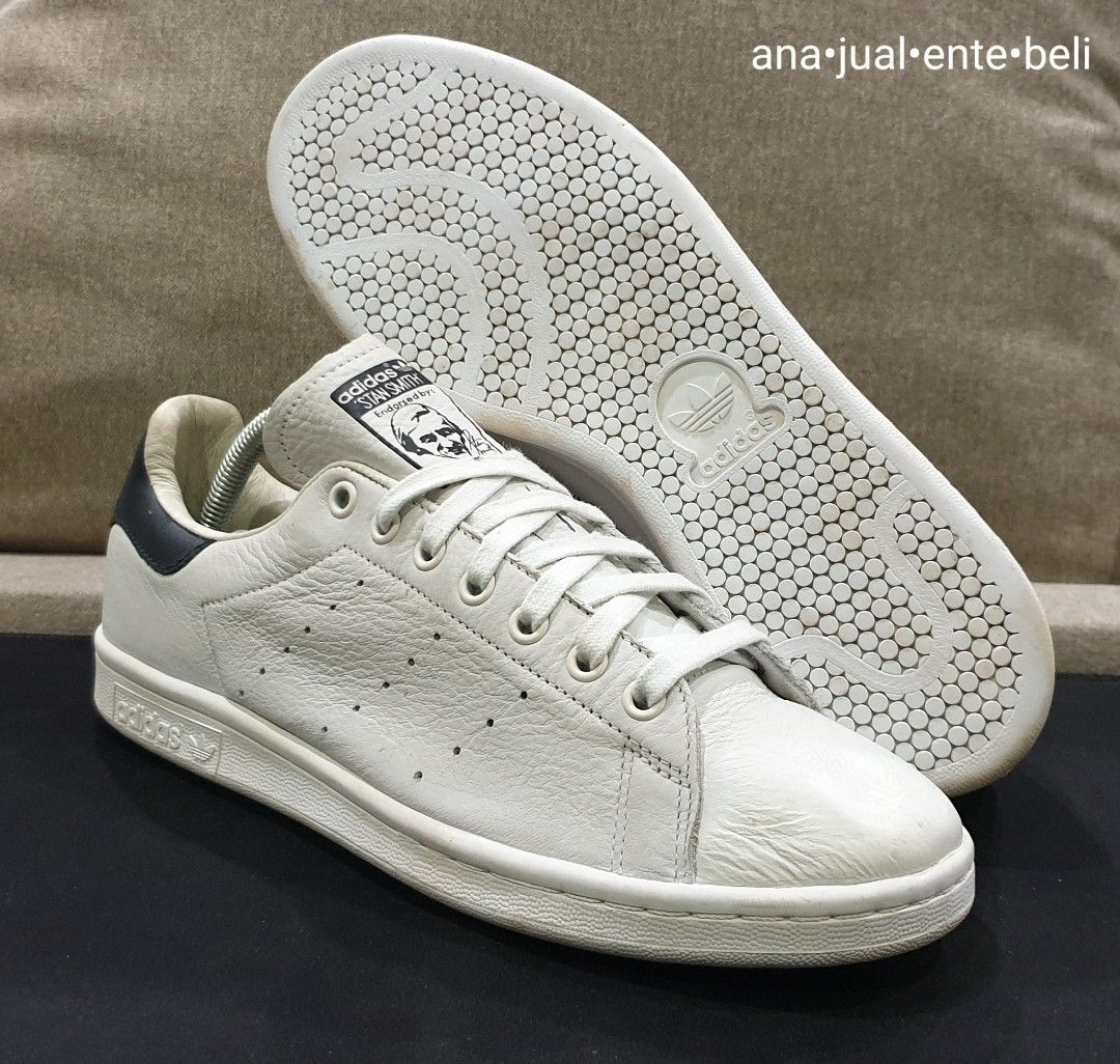 Stan smith deals light grey