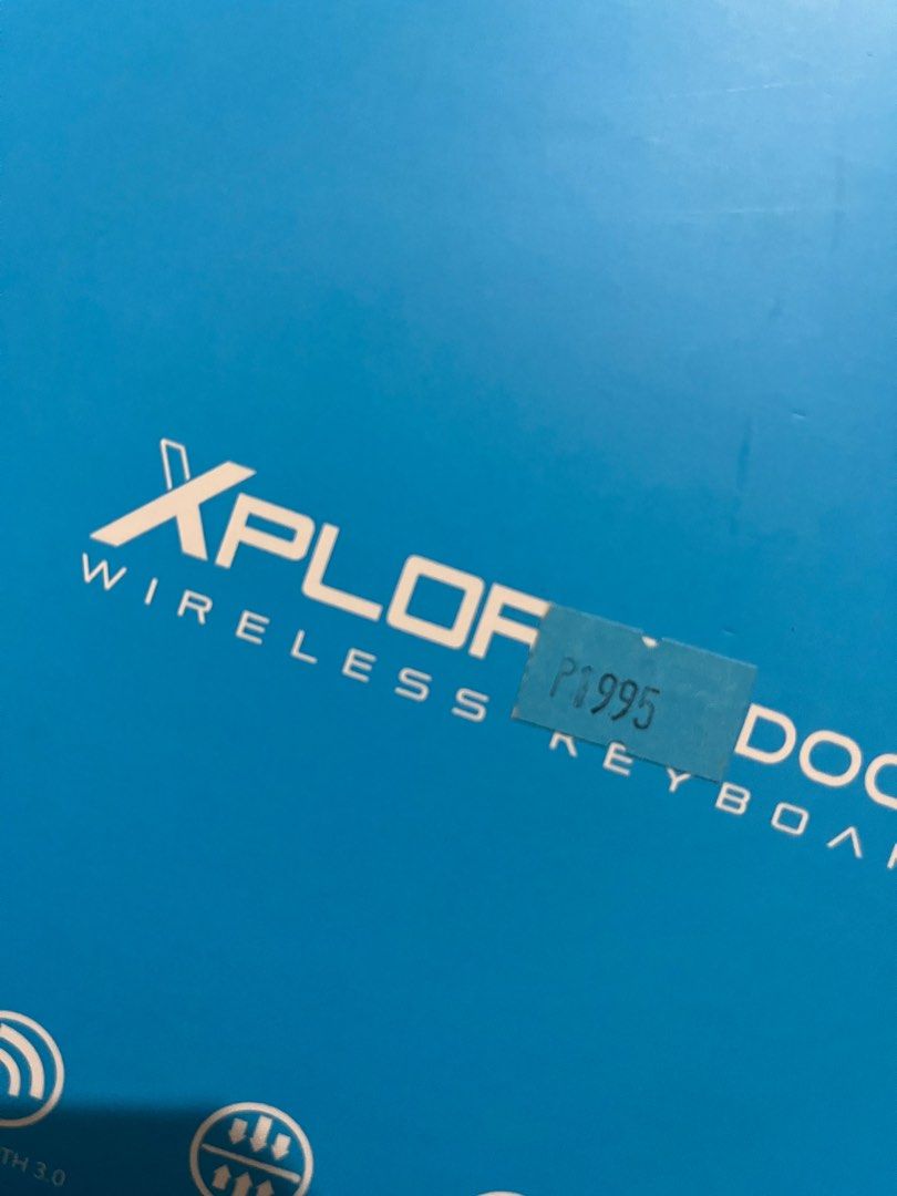 Alcatroz XplorerDock 1 Bluetooth Wireless Keyboard (Category: Computer Keyboard) located in Baguio. Submitted by maycelle (Listing ID 1230442400, Image 2). Description: Bought, then stored. Originally bought 1995 from Octagon..