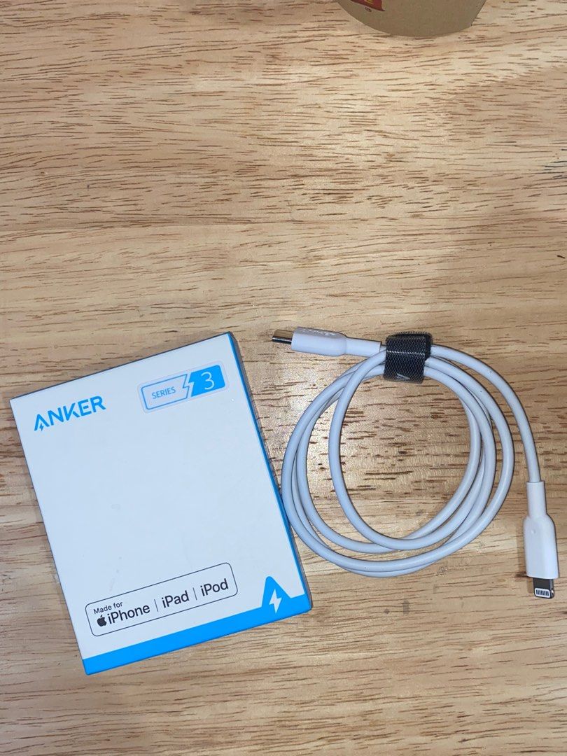Anker Powerline II USB C to Lightning Cable (Category: Cables & Adaptors) located in Manila. Submitted by bambamkimchi (Listing ID 1230478686, Image 3). Description: - only opened never used - spare cable - standard 3ft / 0.9m rfs: decluttering.