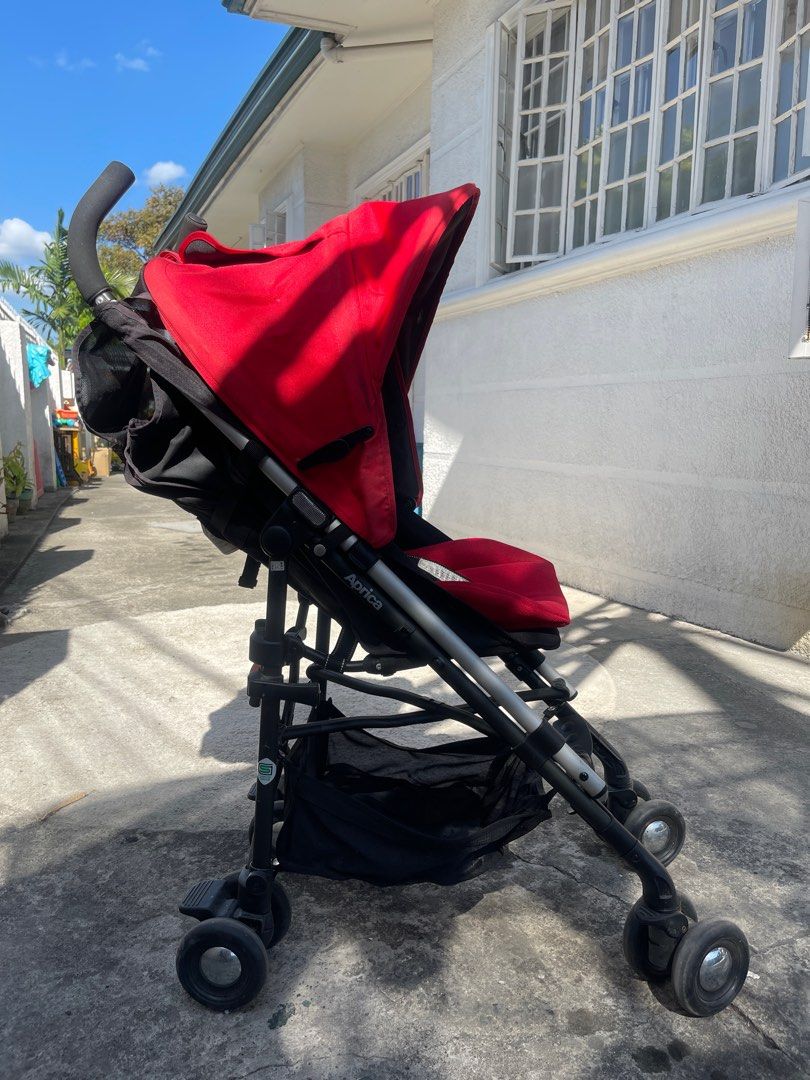 Aprica Stick Flat Zero (Category: Strollers) located in Valenzuela. Submitted by 3ssiastansachajapansurplus (Listing ID 1230423034, Image 1). Description: Aprica Stick Flat like new with minimal dirt and dust. Usage Period: newborn to 36 months (below 15kg) Weight: 6.8kg Seat height from floor: 50cm Folding mechanism: one hand folding Seat recline position: 110-165 degrees Seat cushion material: 3D air-permeable mesh material W Thermo Medical Sys