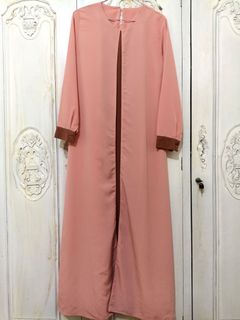 (Kategori: ) berada di . Dikirim oleh deviwenike27 (ID iklan 1230470027, Gambar 1). Deskripsi: .