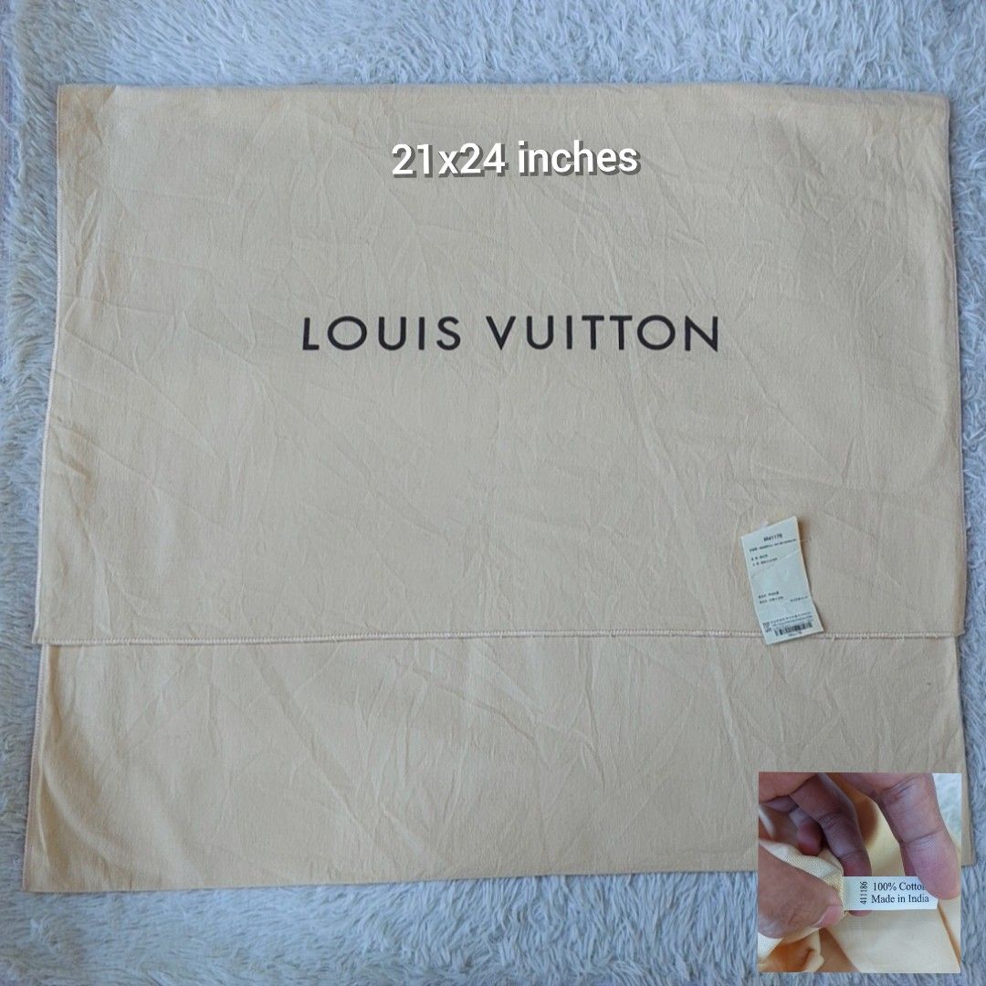 Louis Vuitton dust bag (shoe) - Original, Luxury, Bags & Wallets on  Carousell